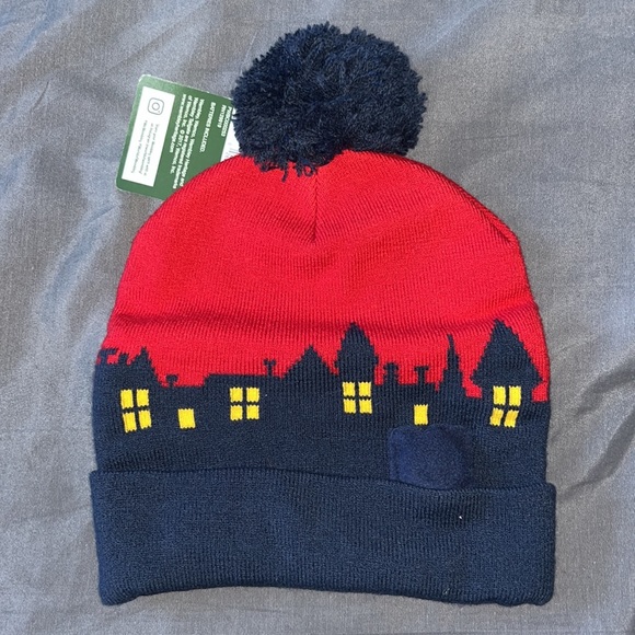 “Sleighed It” Stocking Hat. NWT! Plays Jungle Bells. 🎄 - Picture 3 of 5